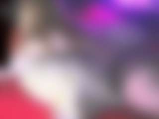 blondiewithanass's Live Sex Cam Show