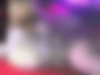 blondiewithanass's Live Sex Cam Show