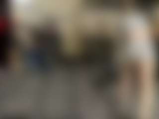 blondiewithanass's Live Sex Cam Show