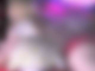 blondiewithanass's Live Sex Cam Show