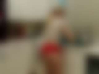 blondiewithanass's Live Sex Cam Show