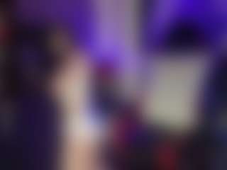 blondiewithanass's Live Sex Cam Show
