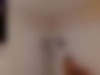 blondiewithanass's Live Sex Cam Show