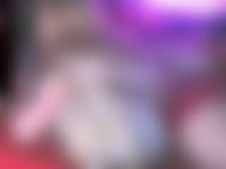 Live cam show with blondiewithanass - Small Ass on AdultVida.com