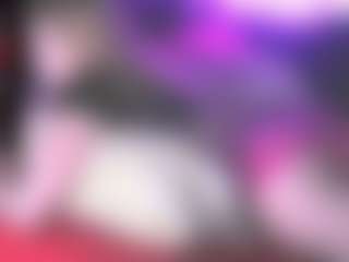 Live cam show with blondiewithanass - Oil on SinfulBabes