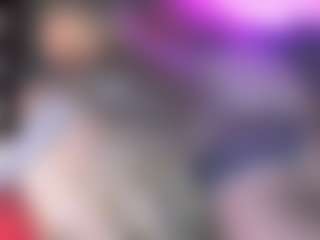 blondiewithanass's Live Sex Cam Show