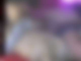 blondiewithanass's Live Sex Cam Show