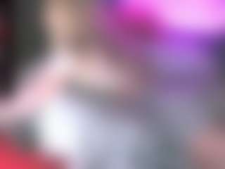 blondiewithanass's Live Sex Cam Show