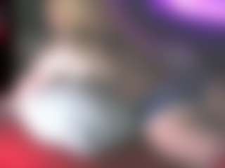 blondiewithanass's Live Sex Cam Show