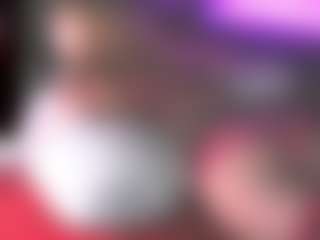 blondiewithanass's Live Sex Cam Show