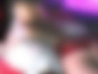 blondiewithanass's Live Sex Cam Show