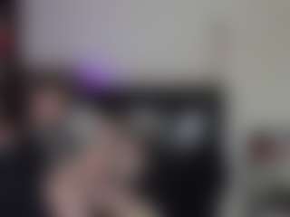 blondiewithanass's Live Sex Cam Show