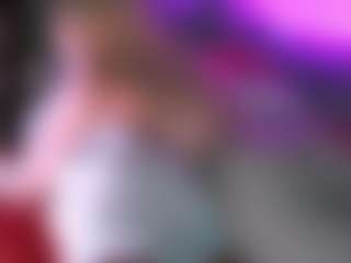 Show live cam dengan blondiewithanass - Butt Plug di Camsoda