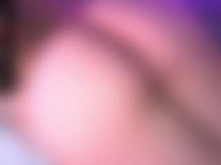 blondiewithanass's Live Sex Cam Show