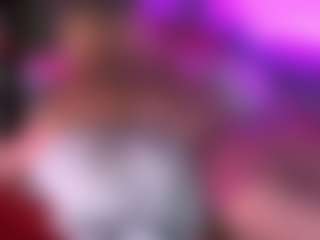blondiewithanass's Live Sex Cam Show