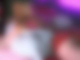 blondiewithanass's Live Sex Cam Show