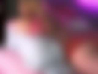 blondiewithanass's Live Sex Cam Show