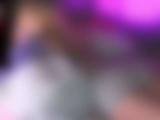 blondiewithanass's Live Sex Cam Show