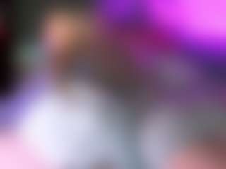 blondiewithanass's Live Sex Cam Show