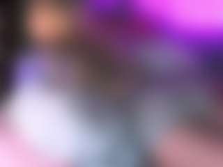 blondiewithanass's Live Sex Cam Show