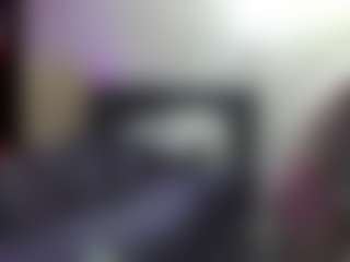 Live cam show with blondiewithanass - Small Ass on Camming Site