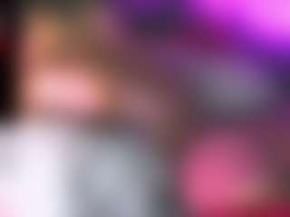 blondiewithanass's Live Sex Cam Show