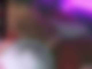 blondiewithanass's Live Sex Cam Show