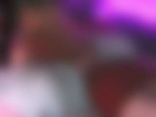 blondiewithanass's Live Sex Cam Show