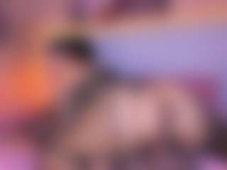 Live cam show with ISA - Curvy Teen (18+) on friskycurves.com
