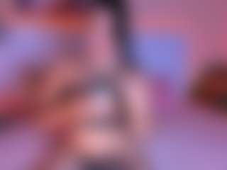 Live cam show with ISA - Average on livesuperchat.net