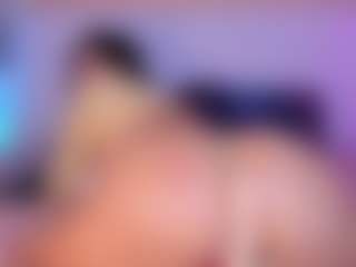 ISA's Live Sex Cam Show