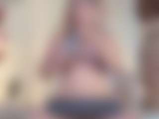 ISA's Live Sex Cam Show