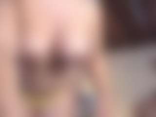 ISA's Live Sex Cam Show