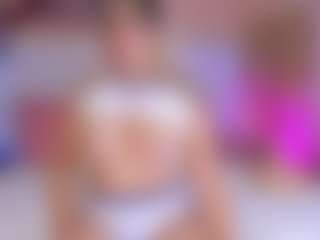 Show de cam en vivo con ISA - Tease BBW en Camsoda