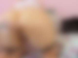 Live cam show with Squirt Angel - Bikini on SpunkLive