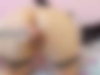 Live cam show with Squirt Angel - Shaved Pussy on sexytreat.net