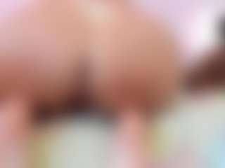 Live cam show with Squirt Angel - Tease on AdultVida.com