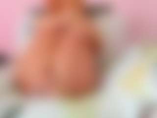 Live cam show with Squirt Angel - Spank on madthumbs