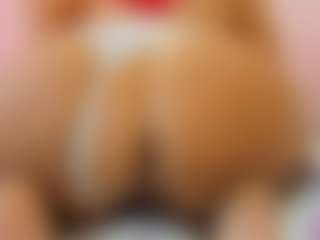 Live cam show with Squirt Angel - Anal Curvy on TeamSkeetLive