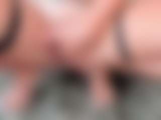 Squirt Angel's Live Sex Cam Show