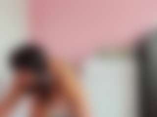 Live cam show with Squirt Angel - Tease Latina on Camsoda