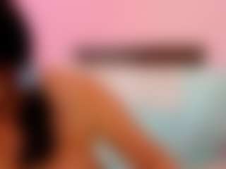 Spettacolo in cam dal vivo con Squirt Angel - Latina su Camsoda