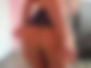 Live cam show with Squirt Angel - BBW Amateur on TeamSkeetLive