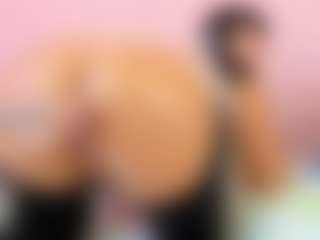 Live cam show with Squirt Angel - Bedroom on CamSextacy