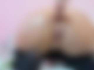 Live cam show with Squirt Angel - Bedroom on Lustler