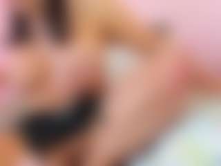 Live cam show with Squirt Angel - Anal Curvy on Camiplay Live