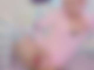 Live cam show with squeezypeach - Teen (18+) on galaxygirlnitro.com