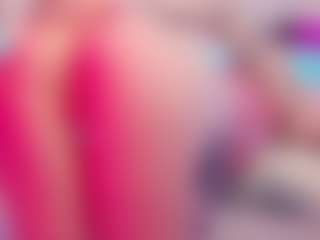 Live cam show with squeezypeach - Fishnets on SxyPornLive
