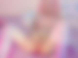 Live cam show with squeezypeach - Lovense on Pornisteam.com