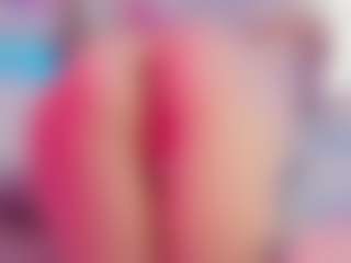 squeezypeach's Live Sex Cam Show